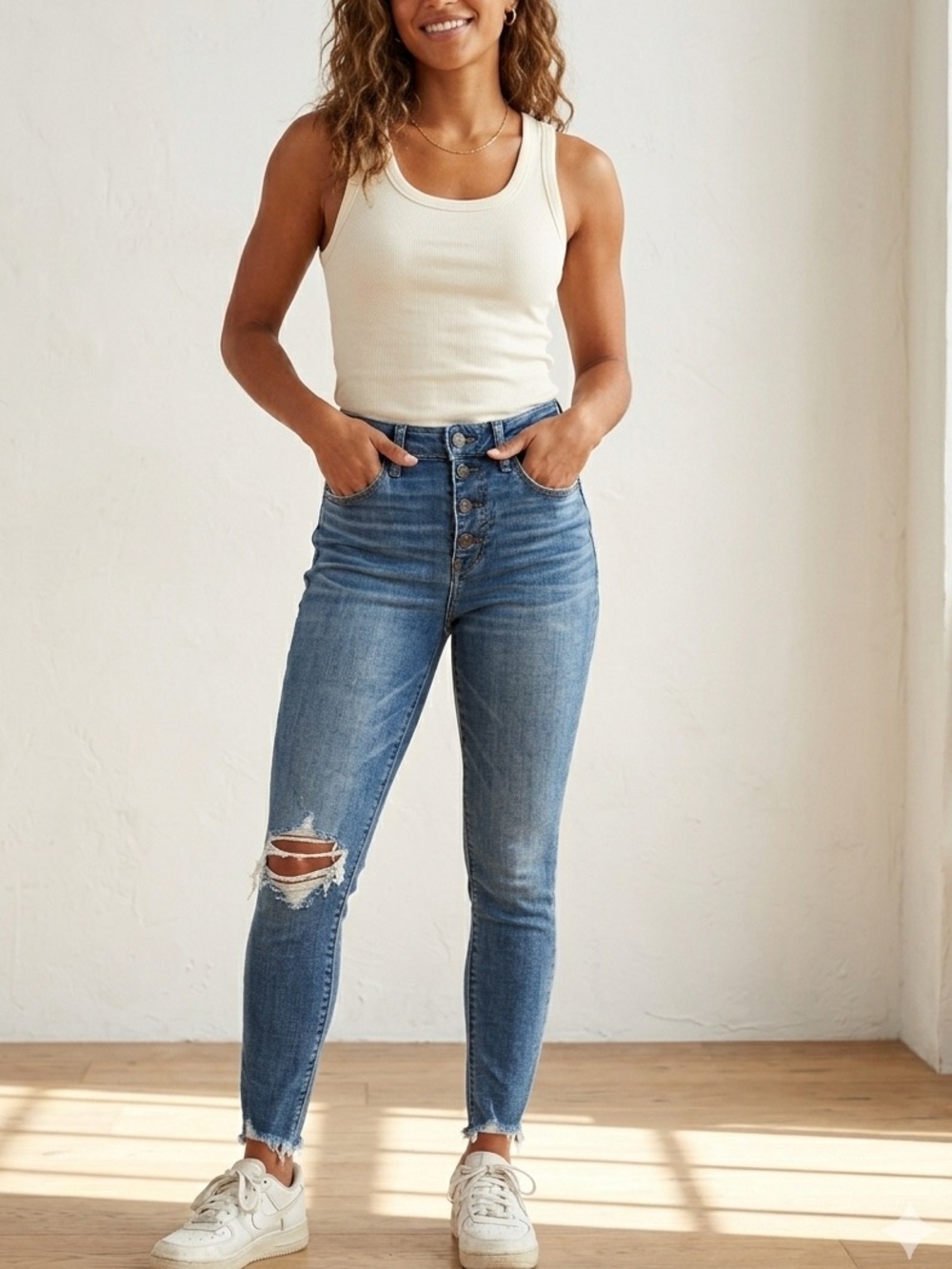 American Eagle Outfitters Skinny High-Rise Button-Fly Distressed Blue Jeans